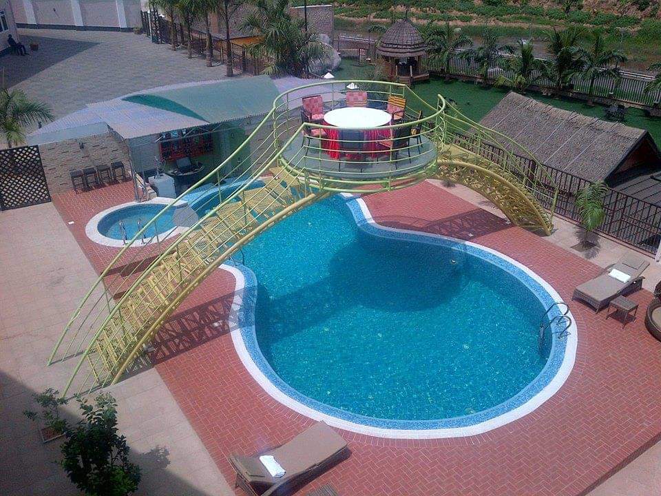 The Gates Hotel Swimming pool